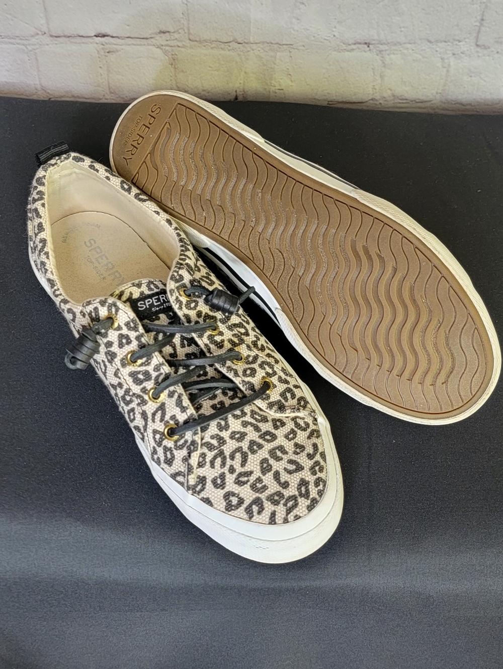 Sperry Women’s Leopard Print Slip-On Sneakers - Black & Cream 9.5. - Picture 2 of 4